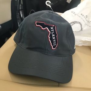 Florida Atlantic University Hat - NEVER worn